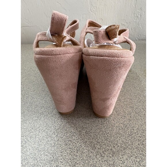 Belle Marie Women’s Wedge 4 Inch Heels Size 8 Beige/Tan New Without Box - Picture 7 of 8